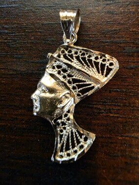 14k Yellow Gold Queen Nefertiti Pendant Charm Signed KC Diamond Cut Filigree
